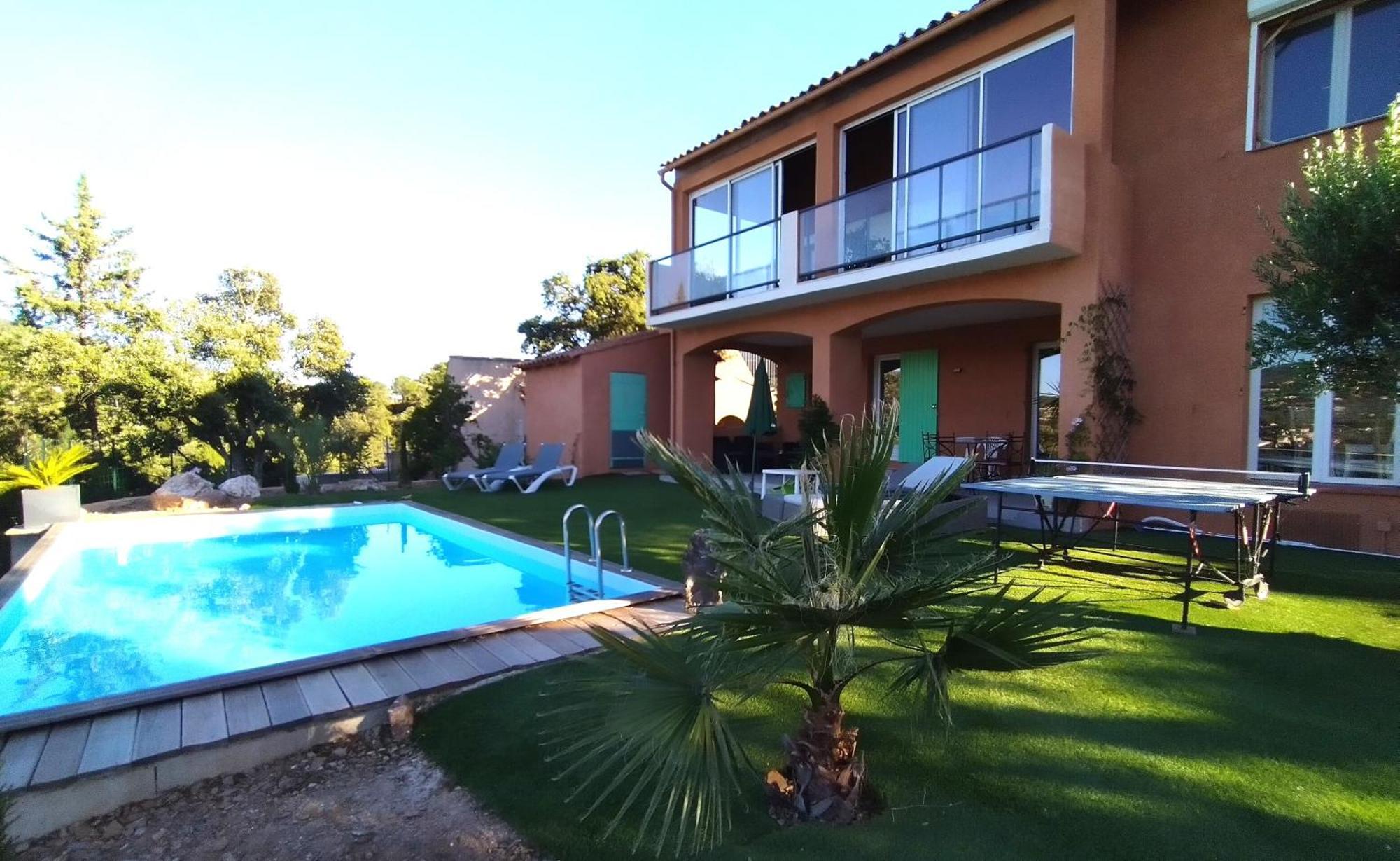 Superbe Bas De Villa 80 M2 Piscine Privee Reservee Aux Vacanciers Avec Vue Magnifique 6 Couchages Ла-Лонд-ле-Мор Екстер'єр фото